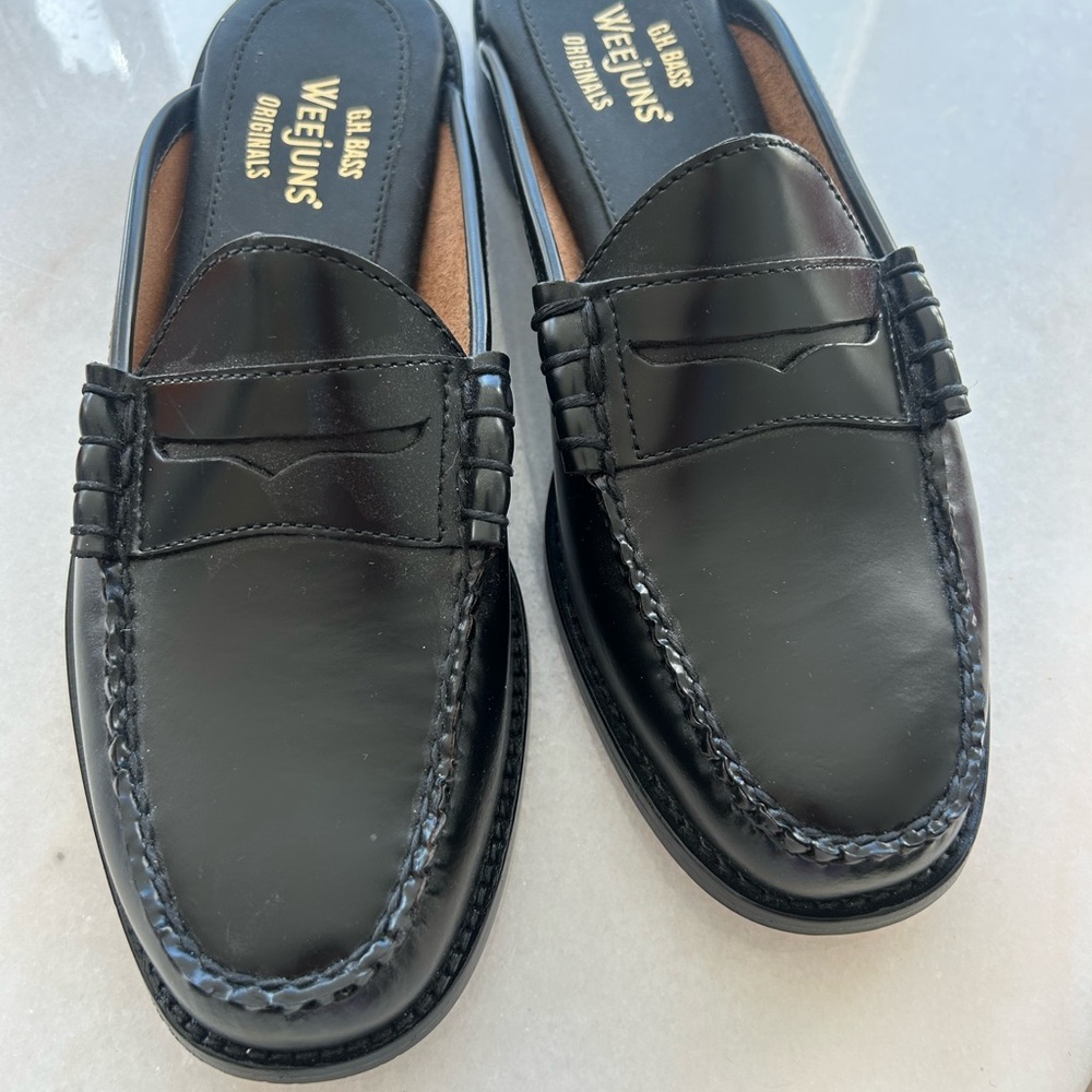 G.H. Bass & Co. Black Men's mules
